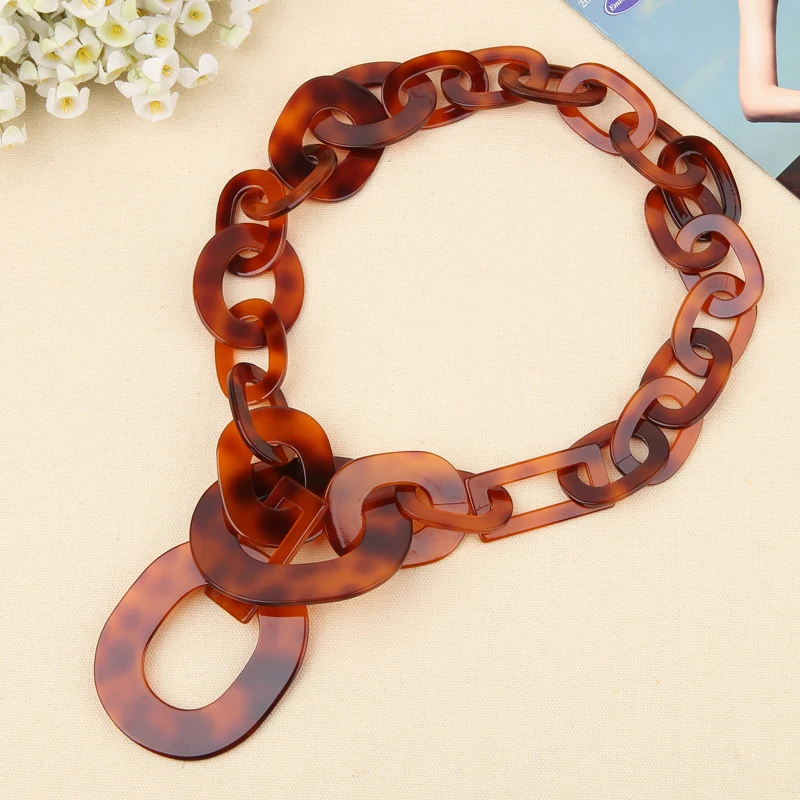 BOJIU New Fashion Long Large Chain Necklaces For Women Boho Brown Turtle Acrylic Necklaces Hot Female Jewelry Accessories NK1006