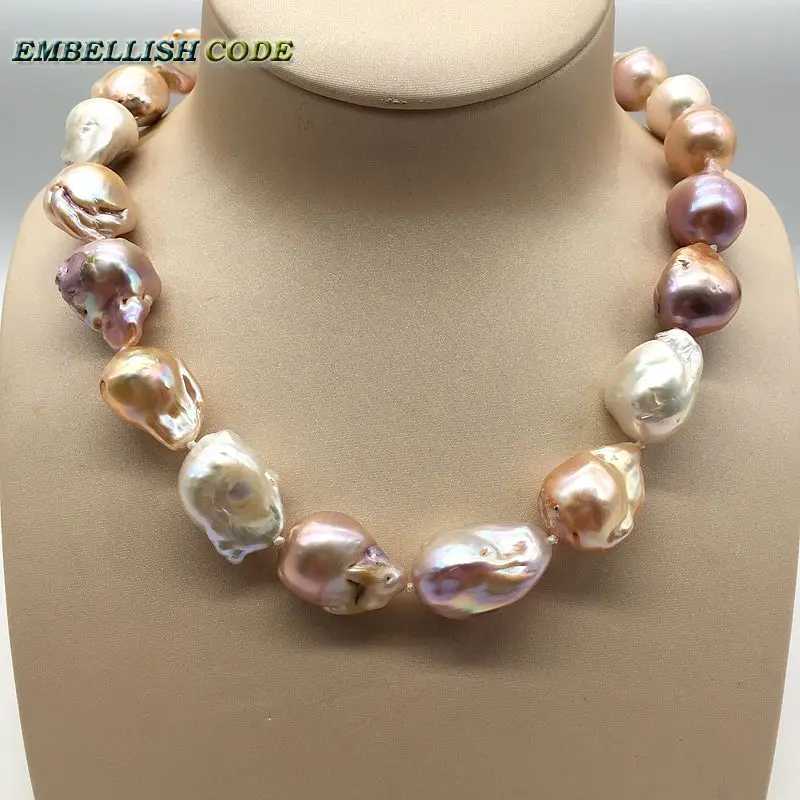 

Amazing Selling Mixed Color Large Size Tissue Nucleated Flame Ball Shape Baroque Statement Necklace 100% Natural Pearls