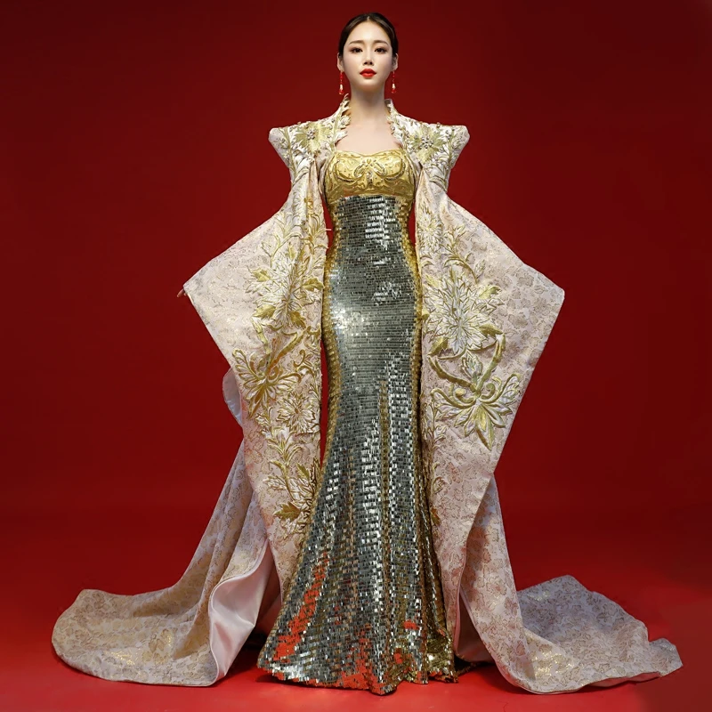 100%real vintage queen gown costumes golden embroidery court stage performace/stuido/drama/masquerade can customs size