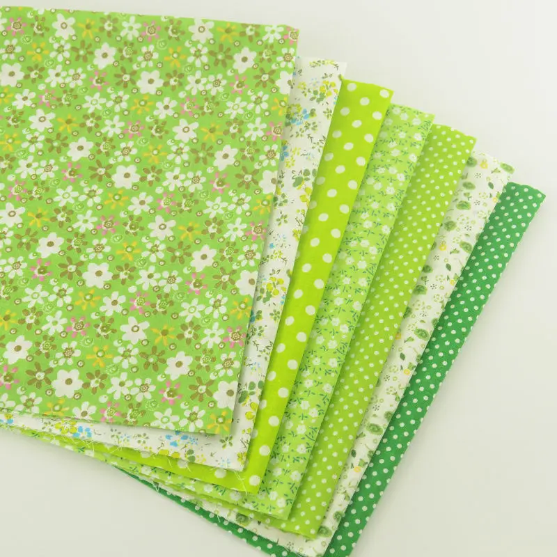 Booksew 100% Tessuto di Cotone 7 pz/lotto Tema Verde Bella Floreale e Stile Puntini Quilting Panno Patchwork Crafts Cucito Doll