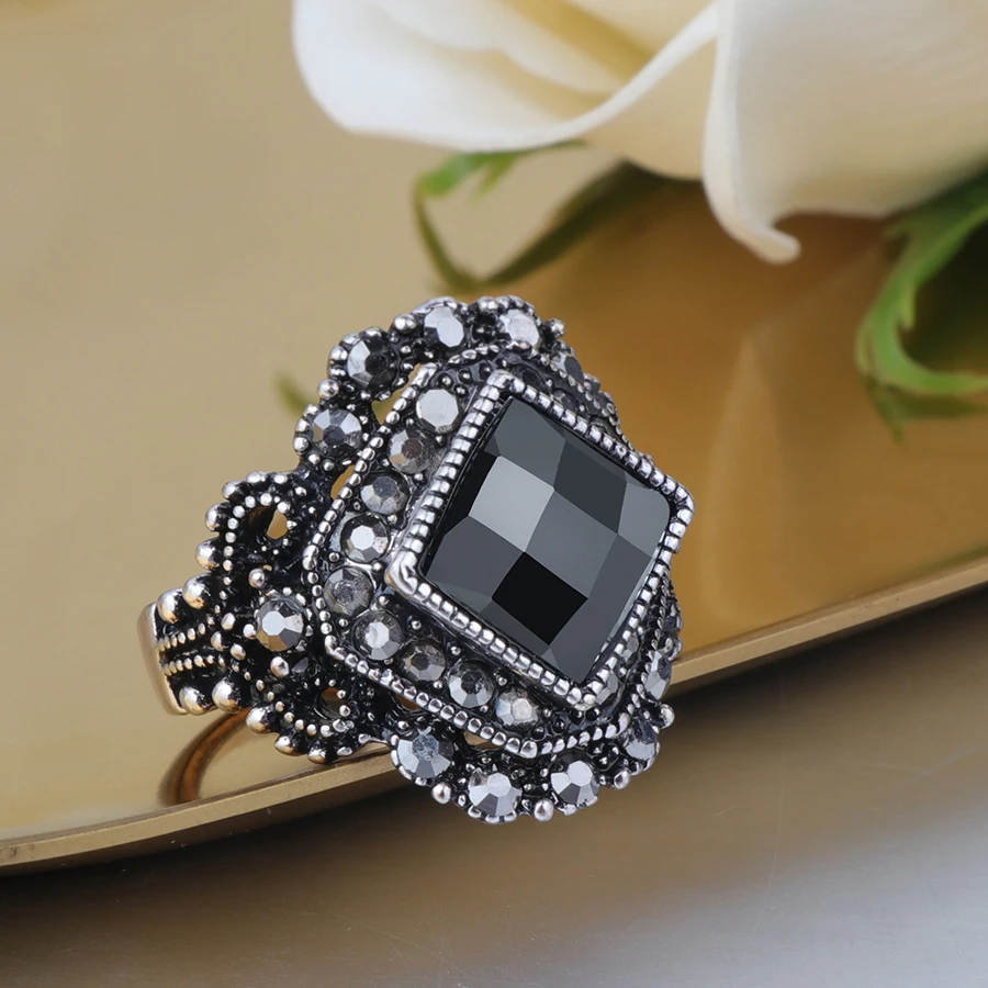 Wbmqda Vintage Big Black Stone Rings For Women Size 7 8 9 10 Tibetan Silver Gray Crystal Flower Boho Jewelry Anel