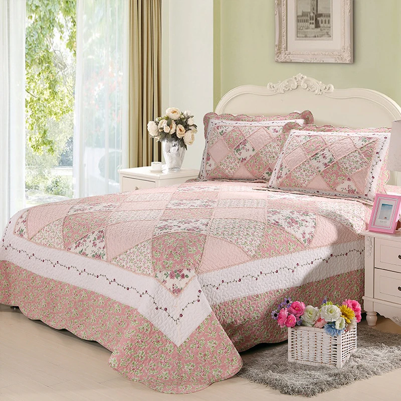 CHAUSUB Pink Floral Cotton Quilt Set 3PCS Bedspread on Bed Patchwork Lightweight Comforter Queen Size Coverlet Blanket for Bed