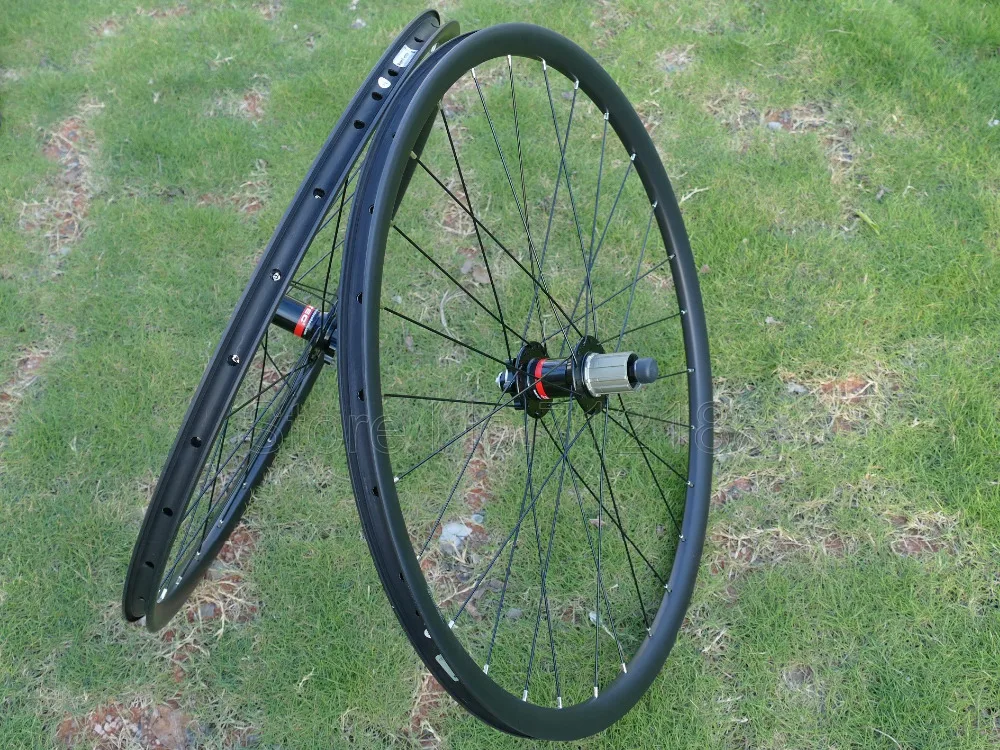 

Brand New Full Carbon 27.5ER 650B MTB Mountain Bike Clincher Wheelset for Disc Brake