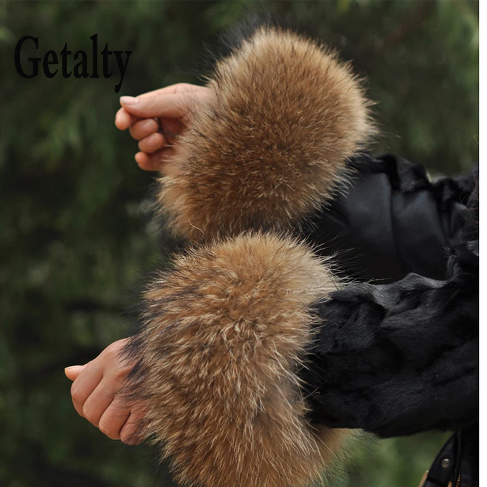 

Genuine Raccon fur Cuffs 2018 Hot Sell Natural Fur Cuff Arm Wrist Warmers Lady Bracelet Real Fur Wristband Gloves W#01