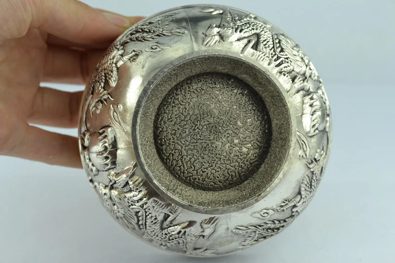 Chinese Rare Collectibles Old Handwork Tibet - Silver bowl metal handicraft