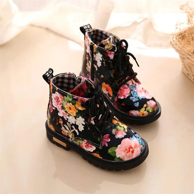 Botas de nieve con estampado de flores para niños y niñas, zapatos de cuero PU, botines con cremallera, moda de otoño e invierno