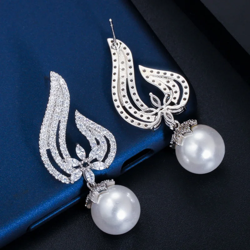 CWWZircons Wunderschöne Zirkon-Goldfarbene Runde Perlen-Ohrhänger für Damen, Vintage-Braut-Hochzeits-Party-Schmuck, Großhandel E0290 – Detail 3