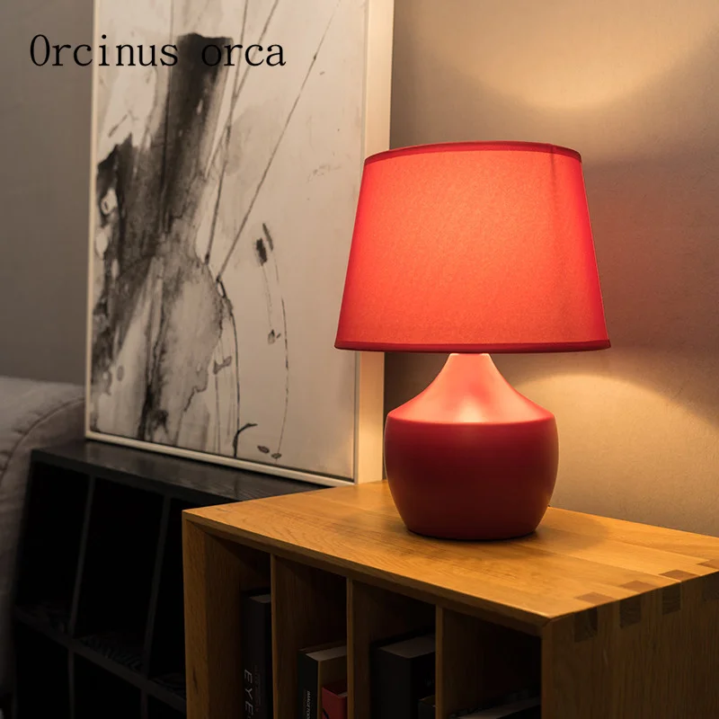 

Nordic concise modern red ceramic desk lamp living room bedside lamp American creative fashion table lamp free shipping