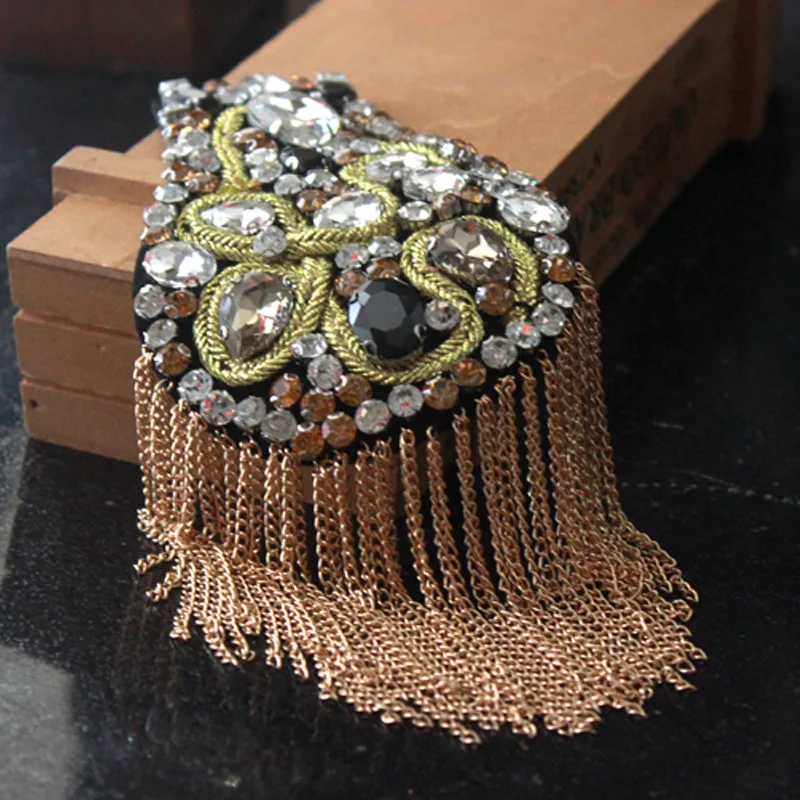 Handmade Fashion Tassel Chain Patch Shoulder Board Badges beads Fabric Metal Epaulet Epaulette Military Pin on Brooch Medal