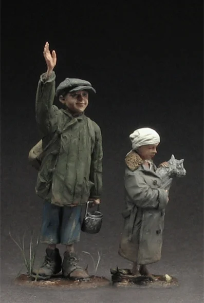 1/35 Resin Figures  Model Kits Historical military Soviet children Unassembled unpainted