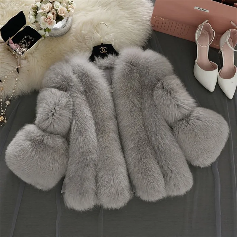 New S-4XL Winter Luxury Faux Fox Fur Coat women Slim Long Pink Red Blue Faux Fur Jacket Women Faux Fur Short Coats Female H701