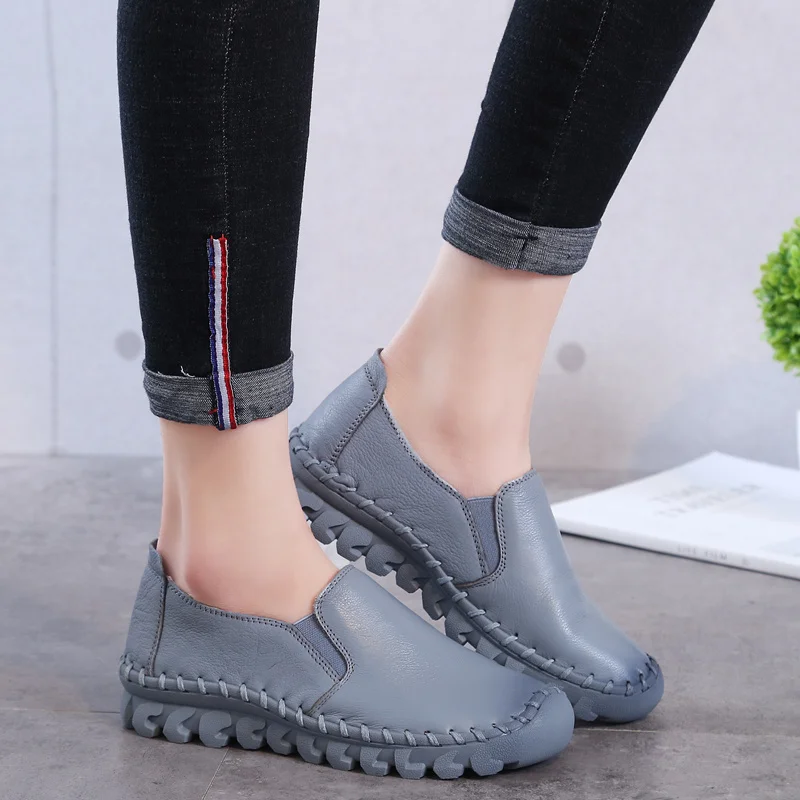 2024 New Women\'s Handmade Shoes Genuine Leather Flat slip-on Mother Shoes Woman Loafers Soft Single Casual Flats Shoes Women