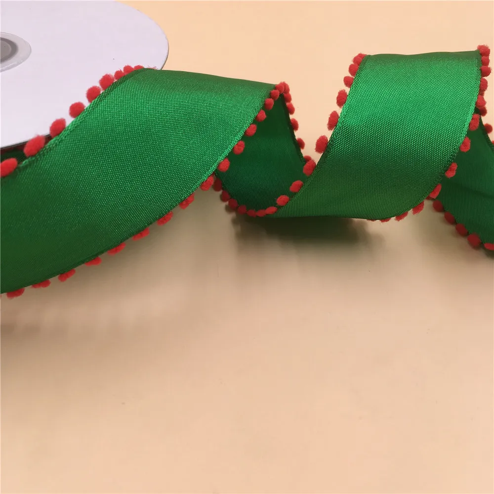 

N1083 38mm X 25Yards Wired Green Ribbon with Red Fringe Edges for Gift Packaging