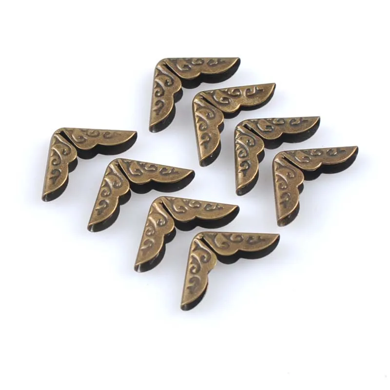 14x14x2mm Bronze Metal Corners For Books Scrapbooking Photo Albums Menus Corner Protectors Metal Crafts DIY 100pcs CP1842