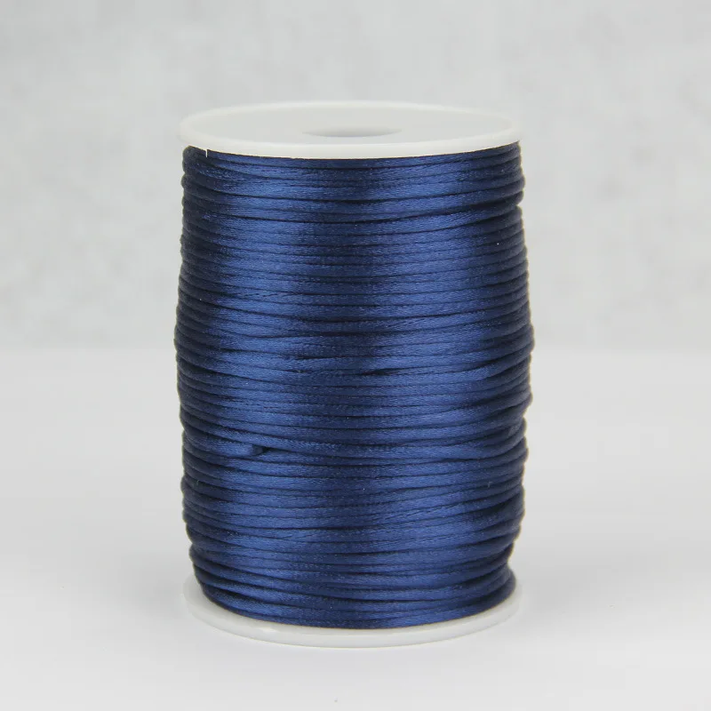 Nieuwe 2,5 mm 100 yard Chinese knoopkoord 24 kleuren Rattail satijn gevlochten string sieraden bevindingen kralen touw voor DIY mode ambacht