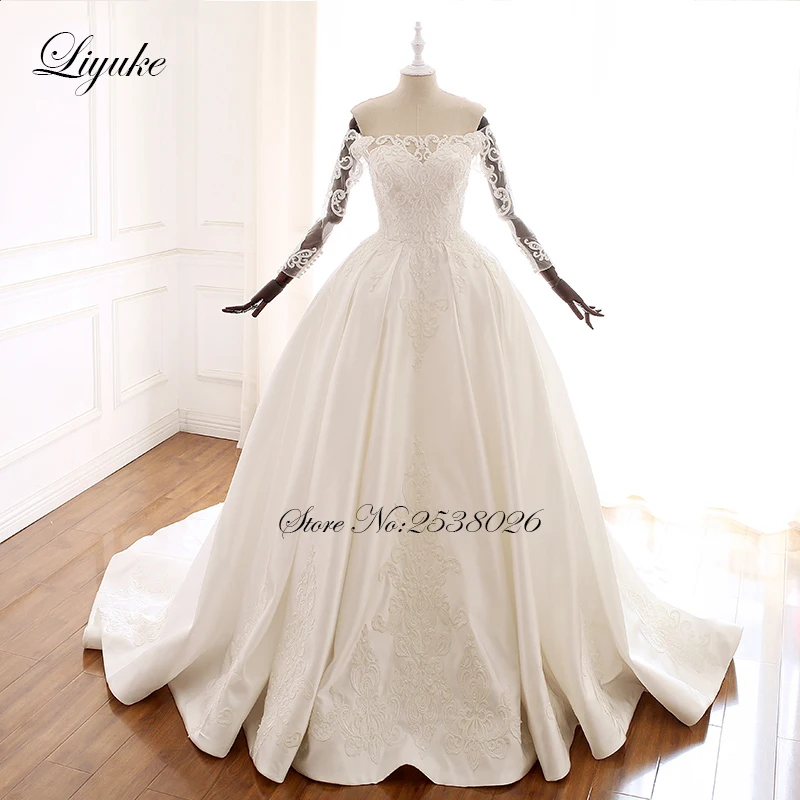 Liyuke Beautiful Lace A-Line Wedding Dresses With Off The Shoulder Sleeve Button Closure Wedding Gown