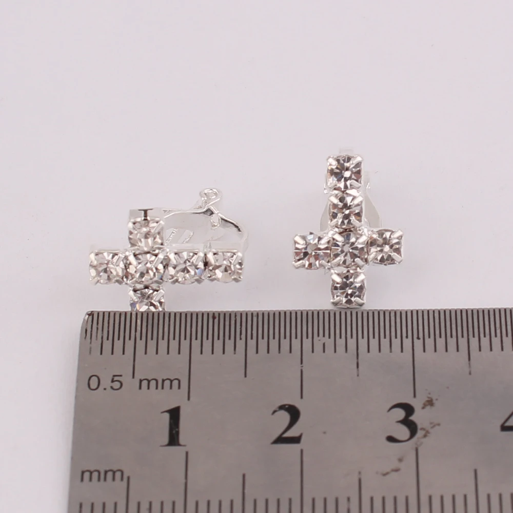 GRACE JUN New Full Rhinestone Clip on Earrings Without Pierced Fashion Student Cuff Earrings Needn\'t Ear Hole Costume Jewelry