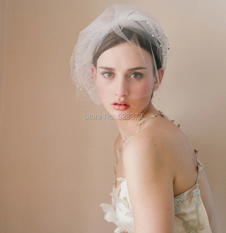 YNQNFS V21 Hair Decoration Facial Short Wedding Veil Birdcage Blusher Veil Short Bridal Crystal Veil Vintage Real 2024