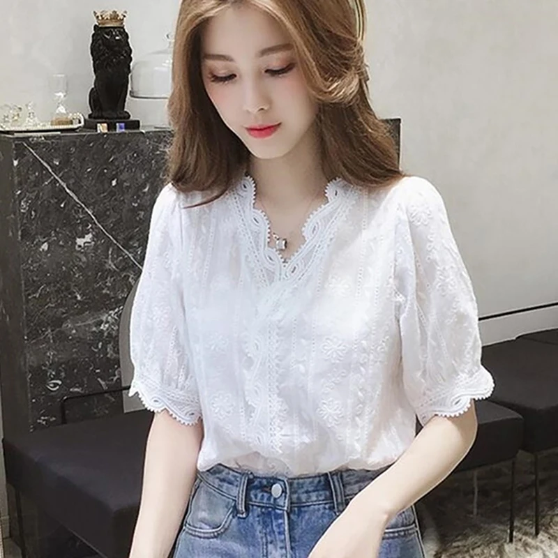 

Lace Hollow Out Sweet Girl Loose White Blouse Women V-Neck Half Sleeves Blouses Office Lady Blusas mujer de moda