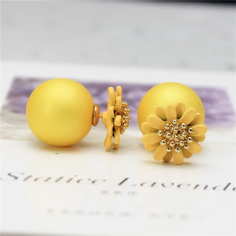 2019 hot design fashion brand summer style elegant Daisy jewelry double side stud earrings for women big beads Flowers earrings