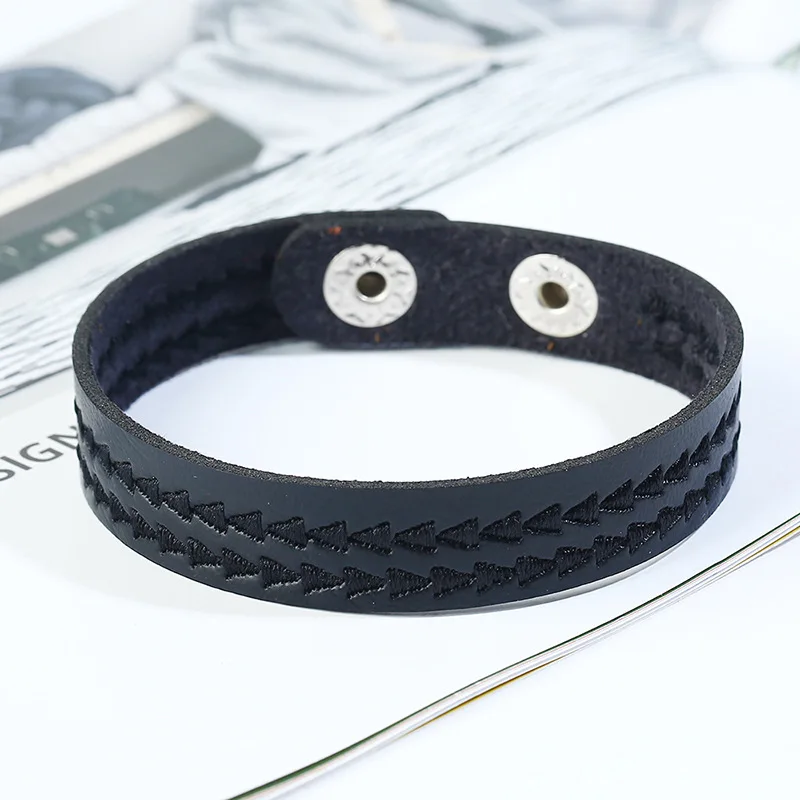 2023 Hot New Fashion Adjustable Leather Bracelet Women Jewelry Arrow Leather Button 18-20CM Adjustable Bracelet Male