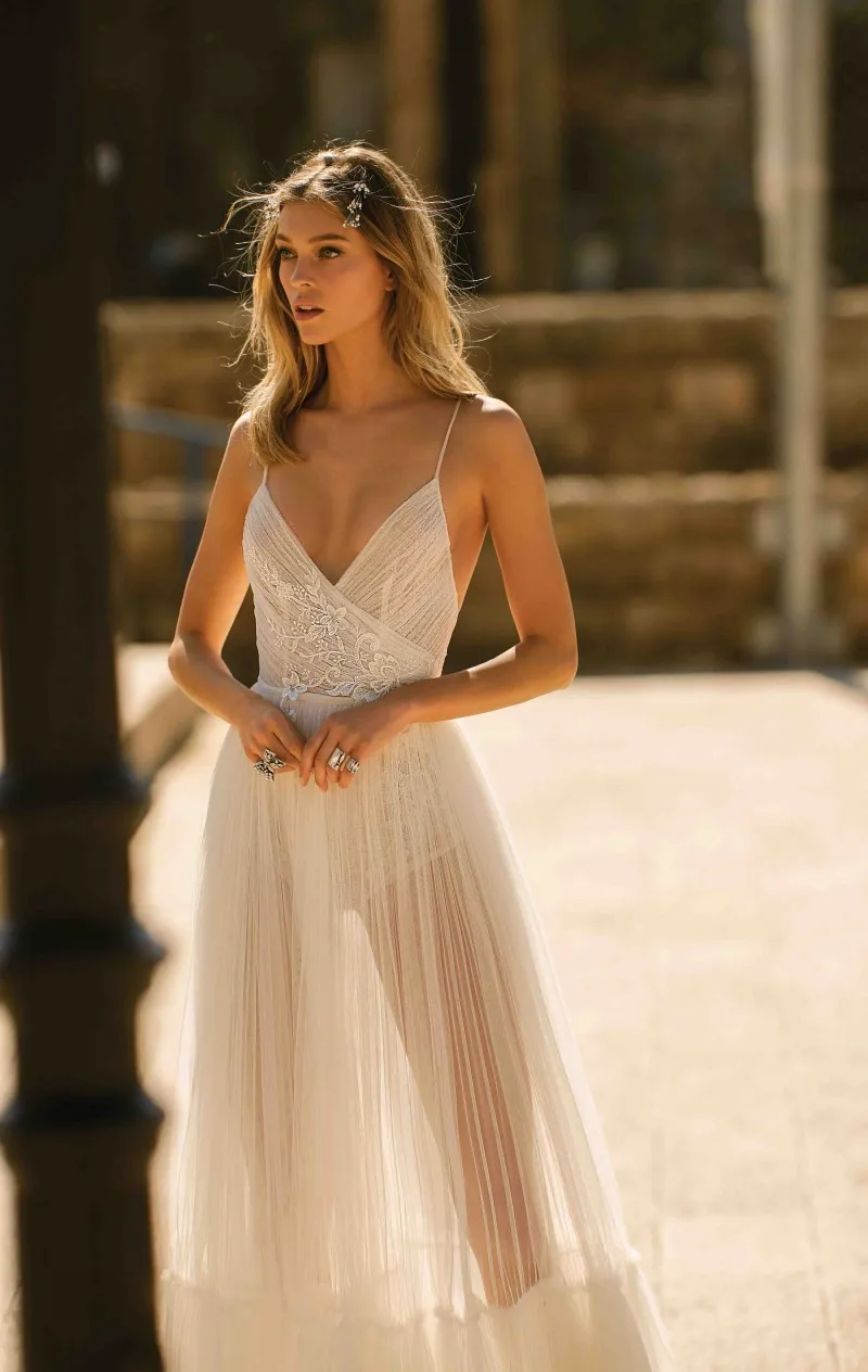 2021 moda vestidos de casamento espaguete cintas sem costas rendas apliques vestidos de noiva boho a linha vestido de casamento