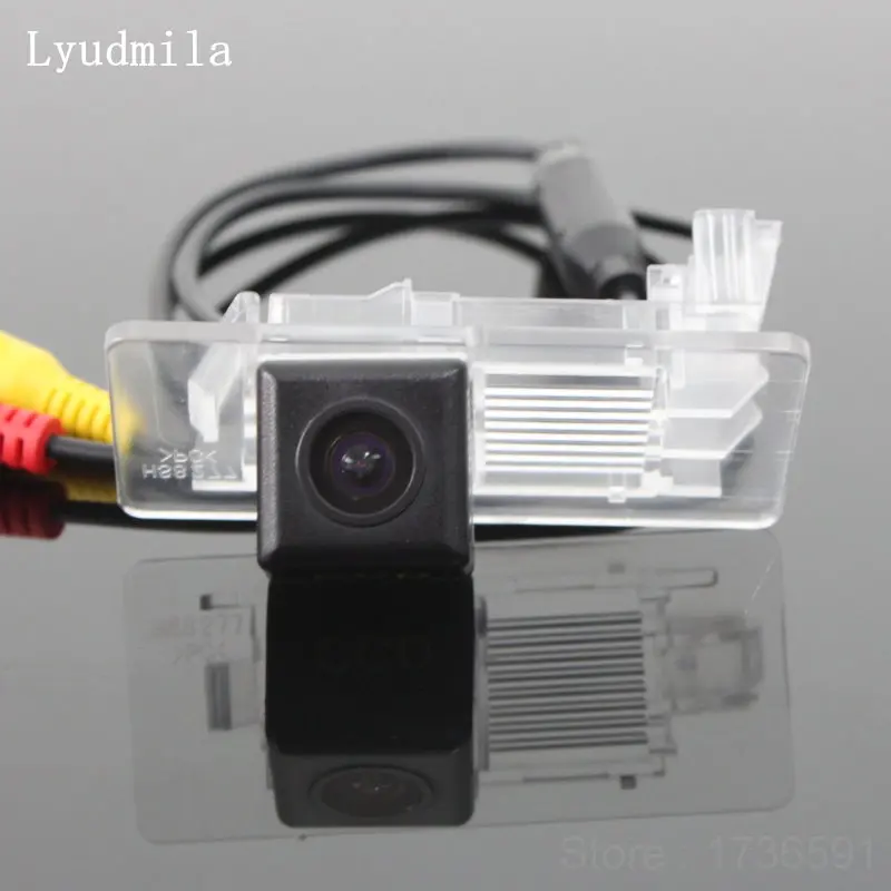 

FOR Skoda Rapid FL Rapid Spaceback Hatchback Liftback Octavia Car Rear View Camera Reverse Back up Camera / HD CCD Night Vision