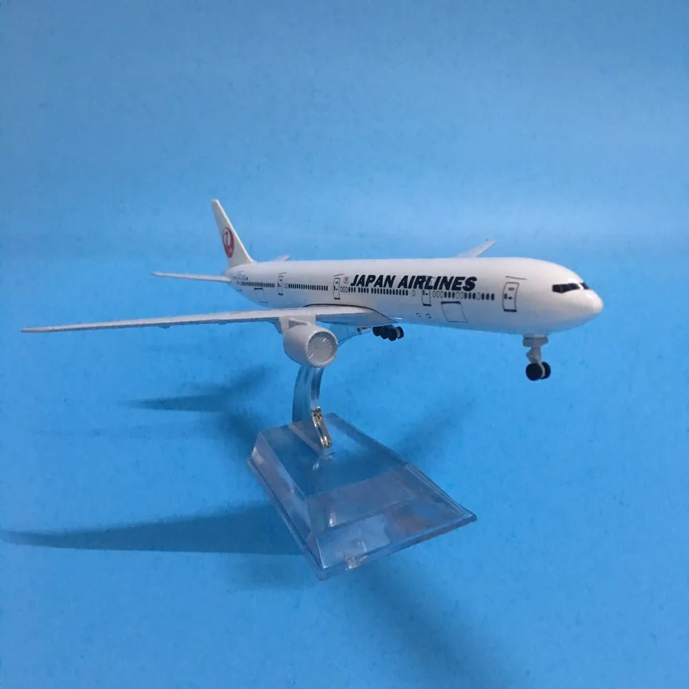 JASON TUTU 20cm Plane Model Airplane Model Japan Airlines Boeing 777 Aircraft Model Diecast Metal 1:200 Airplanes Model Plane