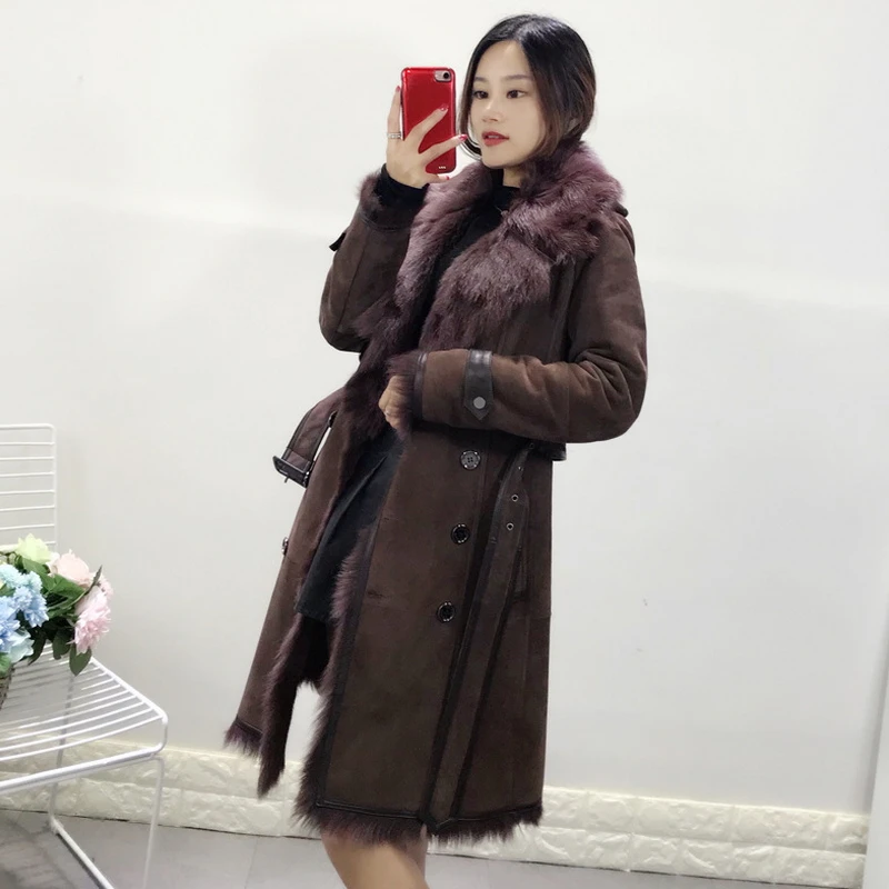 2019 Winter Ladies\' Genuine Natural sheepskin  Fur Coat Jacket with  Fur Collar Women long Fur Outerwear Coats Jacket