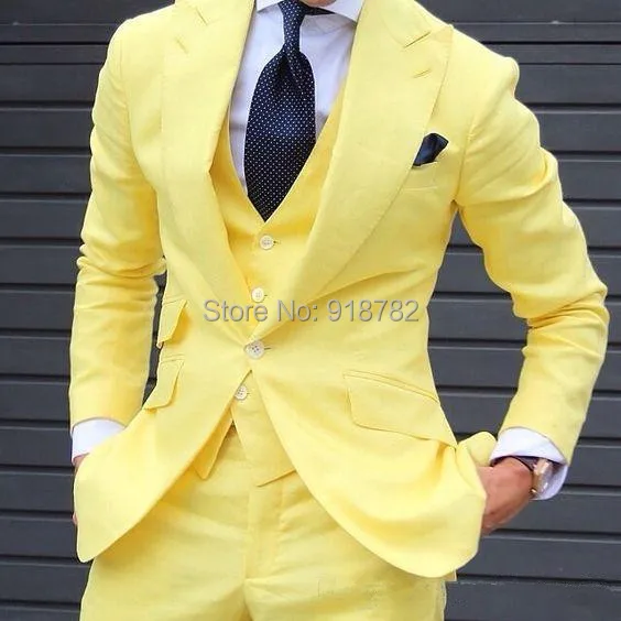 

Yellow 3 Pieces Men Suits 2018 Custom Made Latest Coat Pant Designs Fashion Men Suit Wedding Grooms Man Suit Jacket+Vest+Pant