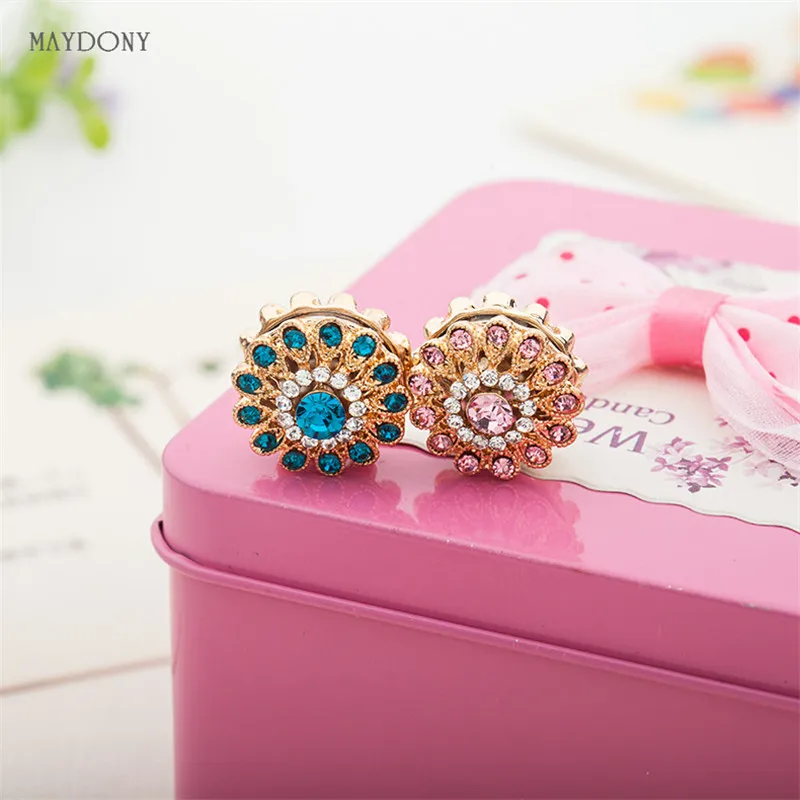 XT58-6pcs Fashion Rhinestones Flower Brooches Pin Scarf Buckle Metal Muslim Headwear Abaya Khimar Magnetic Hijab Scarf Magnet