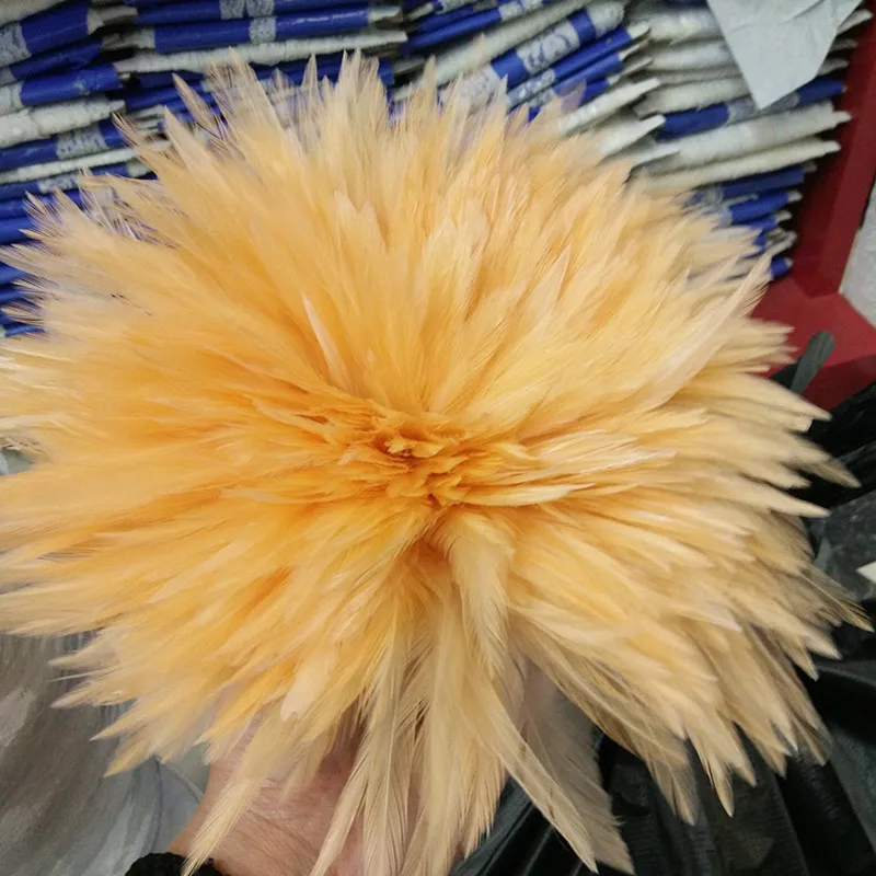 لون طبيعي وريشة مصبوغة، جميلة، 4-6 بوصة، 10-15 سم، بالجملة، مجموعة 50 قطعة