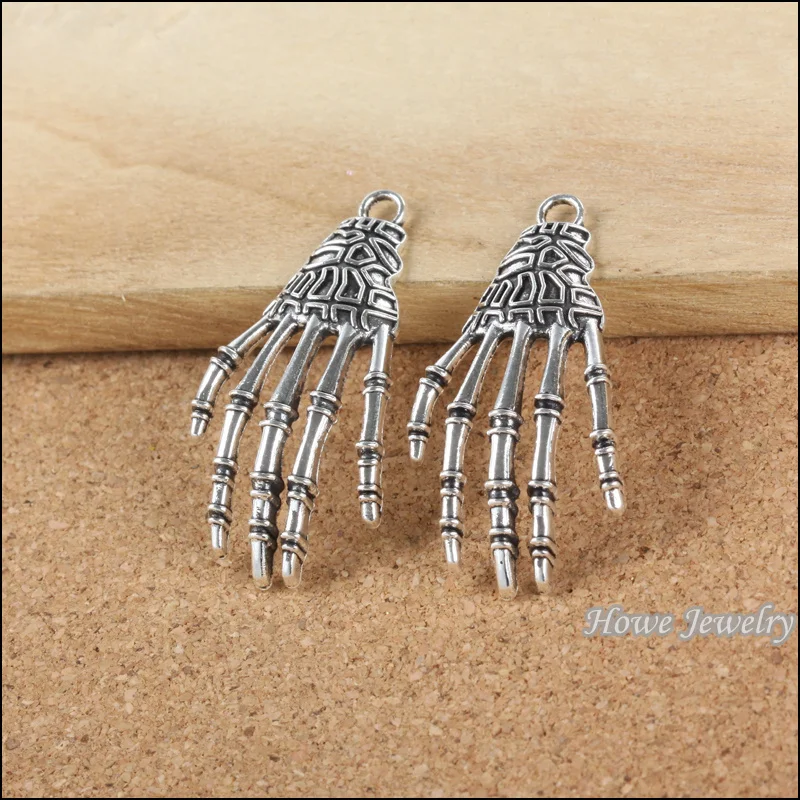 

40PC new fashion charm Skeleton Hand pendant Tibetan silver fit for necklace DIY jewelry findings 20099