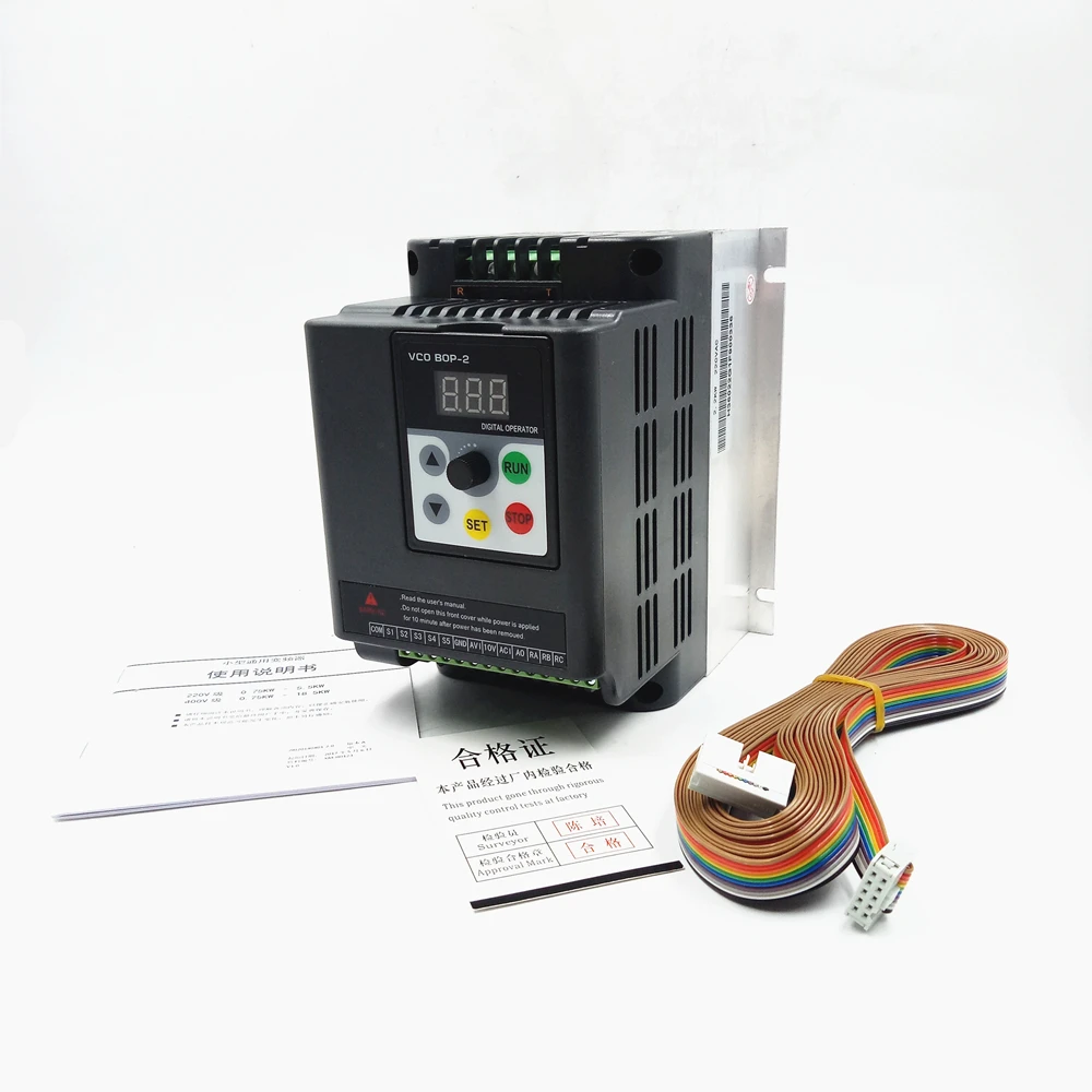 Original Universal VFD Inverter of 220/380V AC Input Voltage and 0.75/1.5/2.2/3 KW Power with 5M  cable for 3Phase Motor