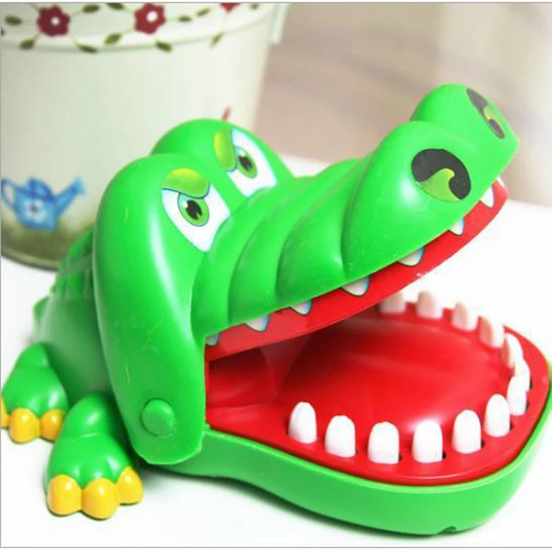 

Funny Crocodile Innovative Tricky Bite Finger Toy Crocodile Family Parent-child Interactive Game Play House Toy for Children