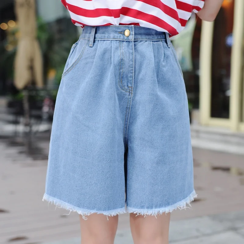 Half Long Casual Ripped Hem Denim Shorts Boho New Summer Mid Waist Zipper Fly Casual Woman Bottoms Wide Leg Loose Shorts Jeans