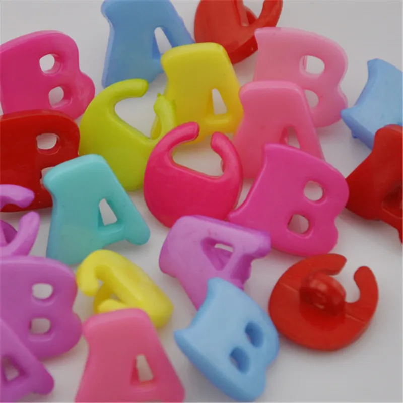 50/100 pcs Lots mix Cartoon A/B/C letter plastic buttons Applique DIY Craft sewing PT47