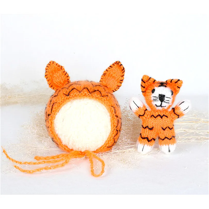 

Baby Tiger Bonnet and Stuffer Set Newborn baby tiger hat with Matching toy set Baby bonnet hat toy set photo props