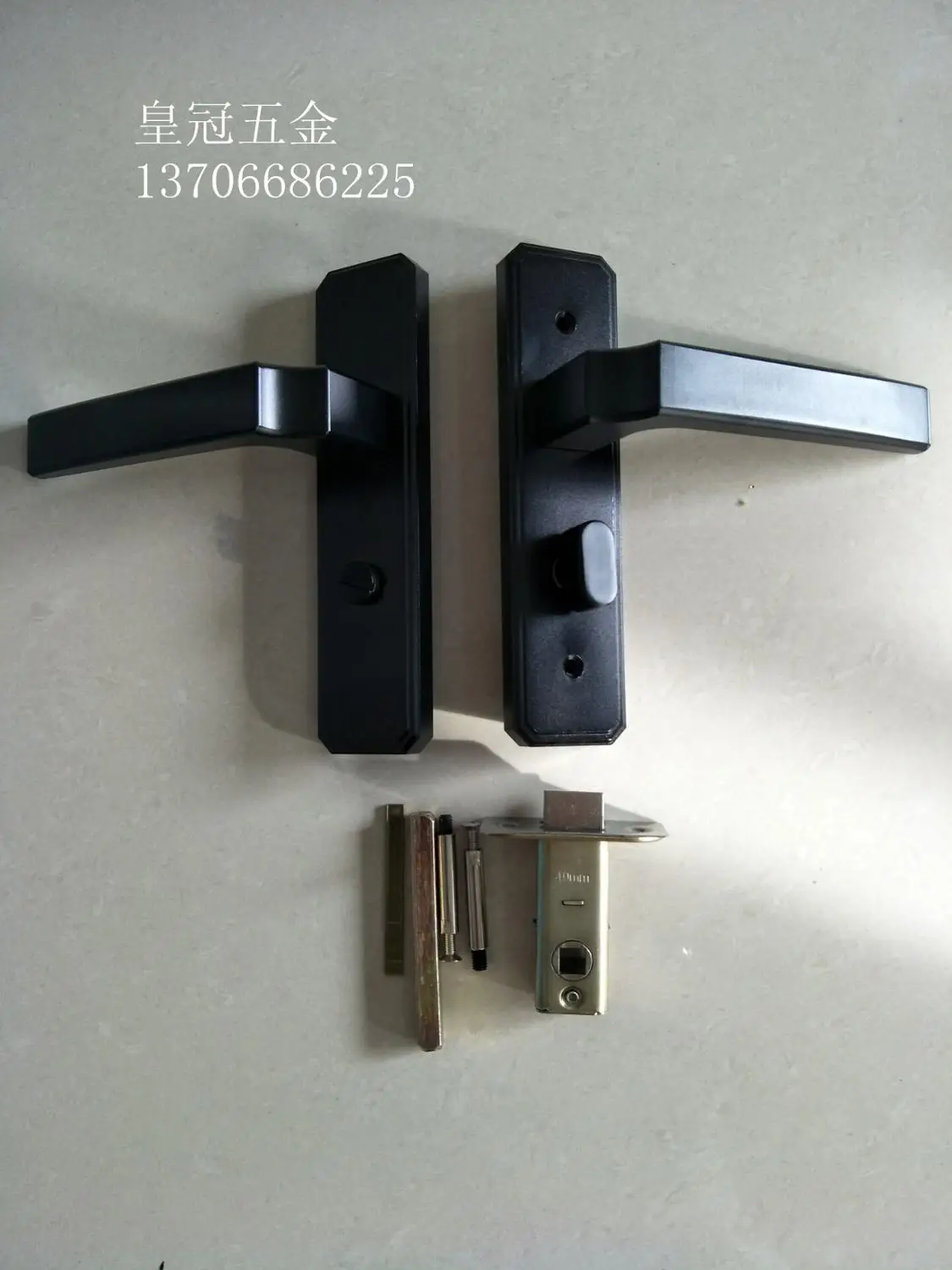 

Indoor bedroom lock handle, bathroom door lock, keyless toilet, aluminium alloy single tongue toilet door lock handle