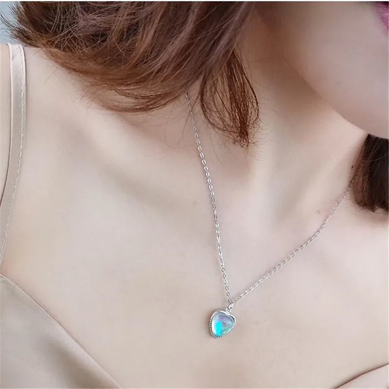 

LUKENI Trendy 925 Sterling Silver Women Choker Necklace Accessories Charm Moonstone Heart Female Pendants Necklace Jewelry Bijou