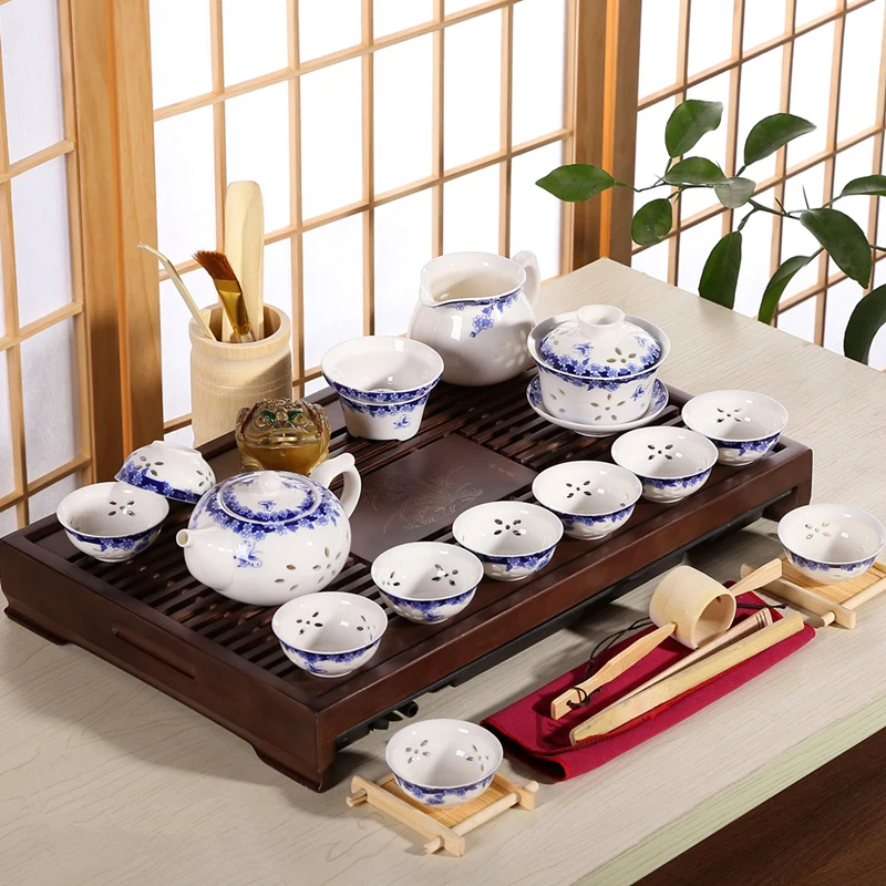 

complete tea set Chinese kungfu solid wood tea tray porcelain tea pot tureen pitcher tea cups china ceramic tureen wooden table