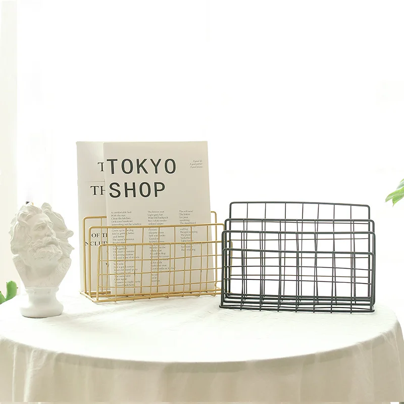 

Iron Newspapers Rack 3 Layers Bookshelf Gold Metal Geometry Magazines Storage Rack Desktop Home Decor Shelf Storage Basket