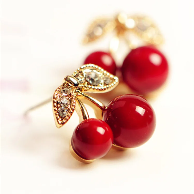 2018 New Fashion Boucle D\'oreille Femme Cute Lovely Red Cherry Earrings Rhinestone Leaf Bead Stud Earrings For Woman Jewelry