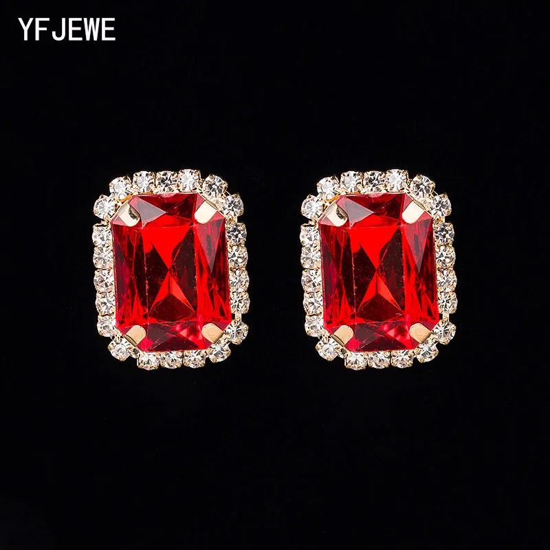 YFJEWE Hot Sale Fashion Women Crystal Rhinestone Multicolor Earrings Elegant Ladies Personality Super Large Stud Earrings E026