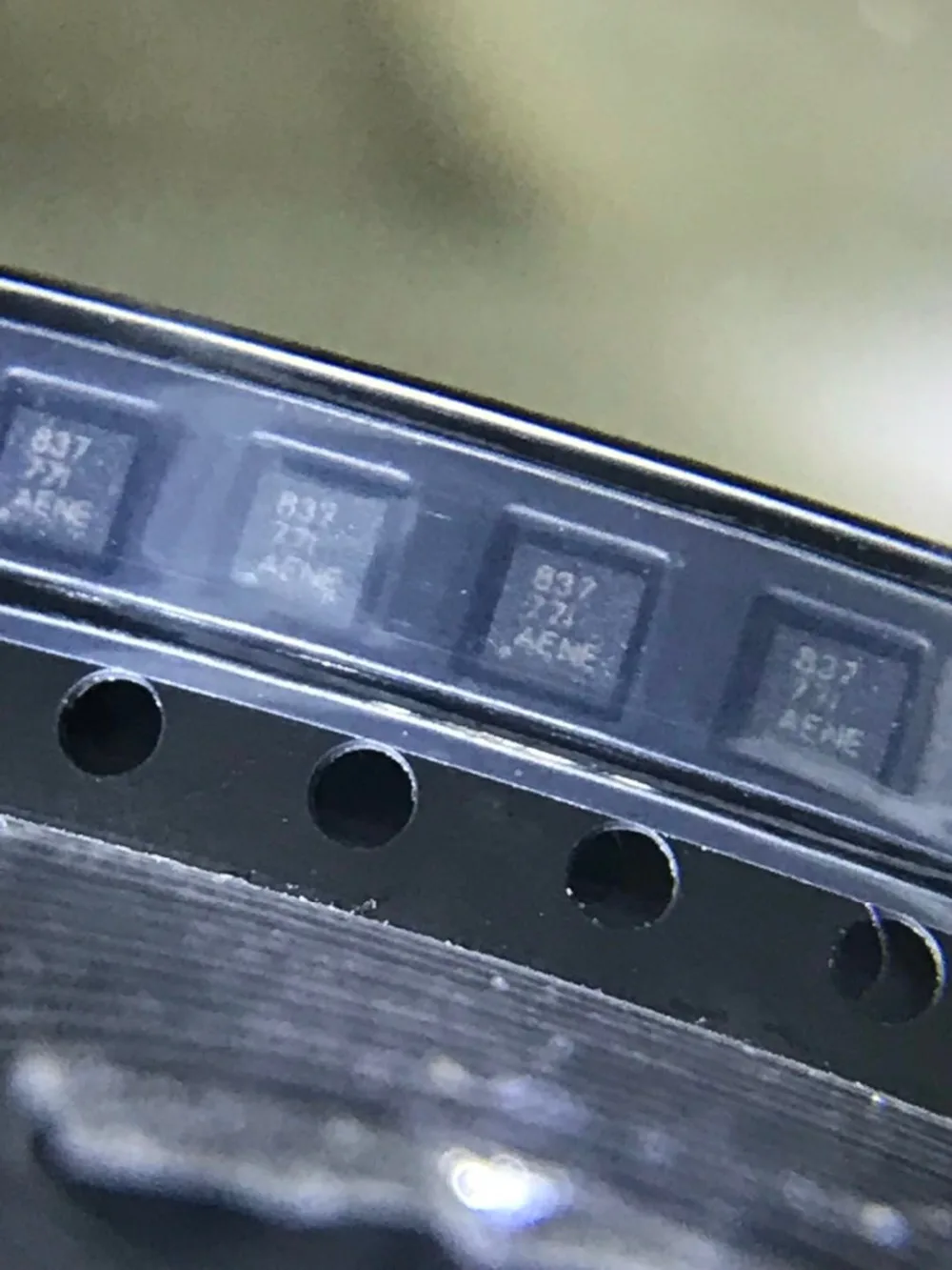 DRV8837DSGR DRV8837 controlador QFN-8 original novo