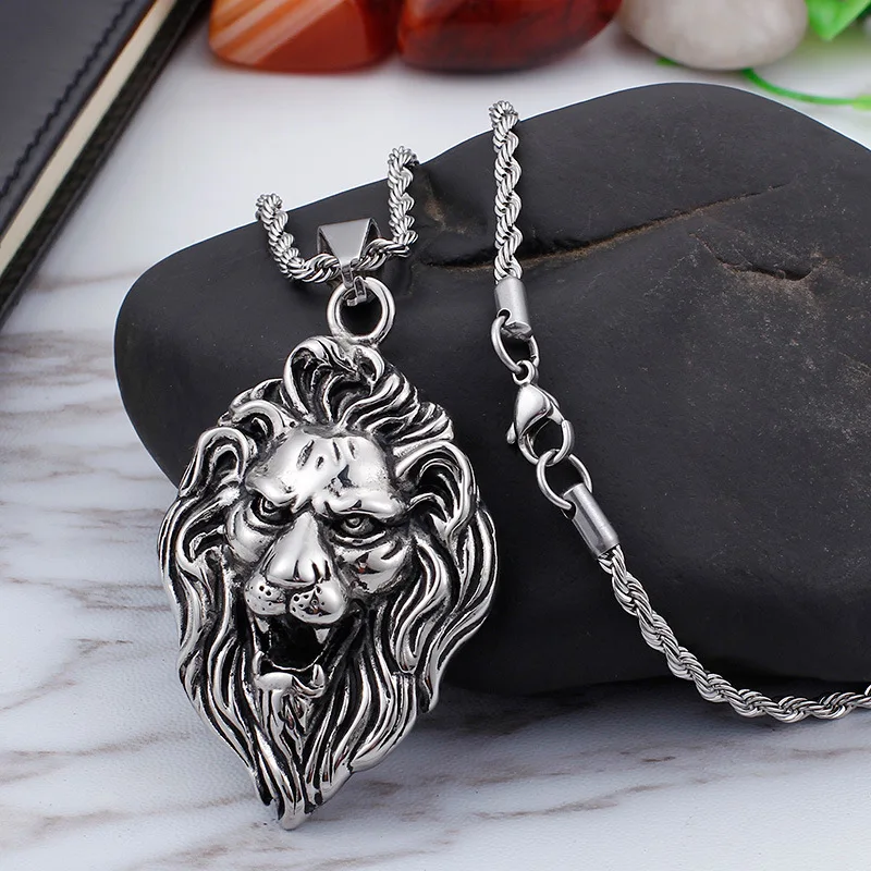 Male domineering   tide brand titanium steel lion head pendant hip-hop  jewelry wholesale