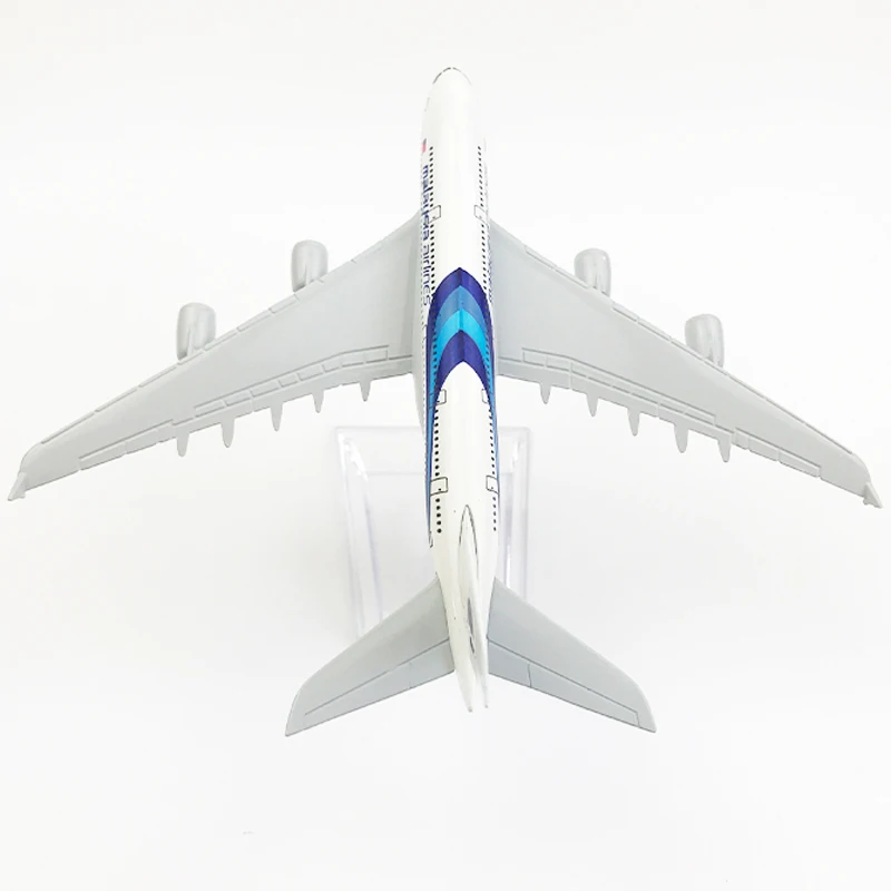 Malaysia Airlines Aeroplane model Airbus A380 airplane 16CM Metal alloy diecast 1:400 airplane model toys Collectible gifts Free