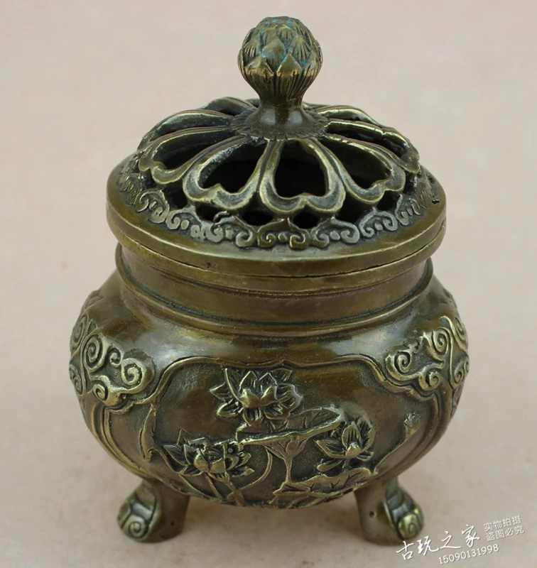 

Chinese collection ancient bronze decoration incense burner tower censer, censer, sandalwood stove metal handicraft