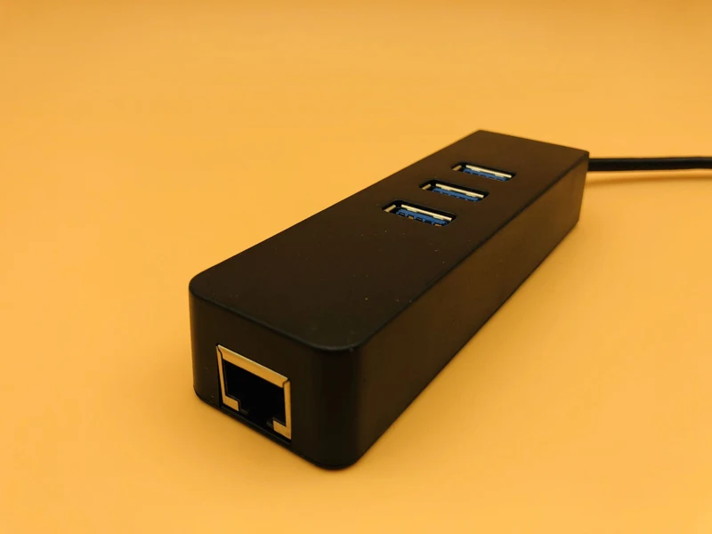 محول شبكة سلكية مع 3 منافذ USB 3.0 ، جيجابت إيثرنت RJ45 ، 10/100/1000 Mbps ، لنظام التشغيل Windows و Mac