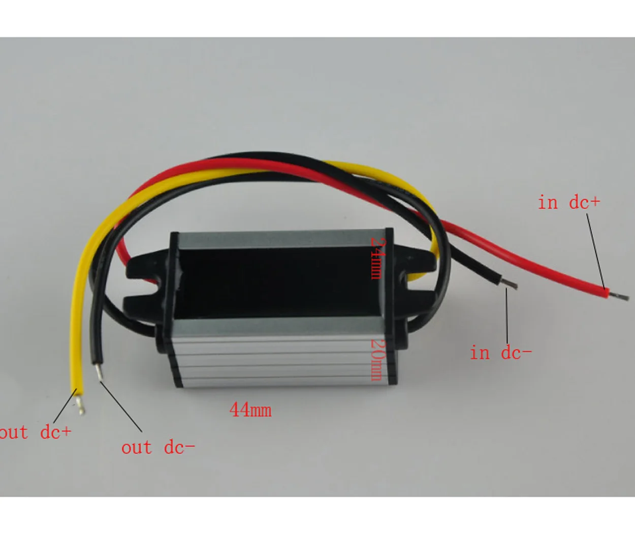 12V24V (9 v-28 v) passo Imbottiture 6 v 6A DC-DC Modulo Convertitore Buck Convertitore di Potere Dell'automobile adattatore di Alimentazione Regolatore di Tensione Impermeabile